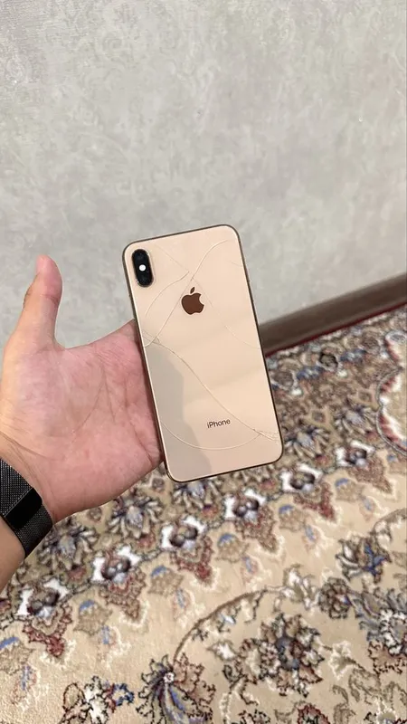 iPhone Xs Max 64GB 1 iPhone Xs Max 64GB 1