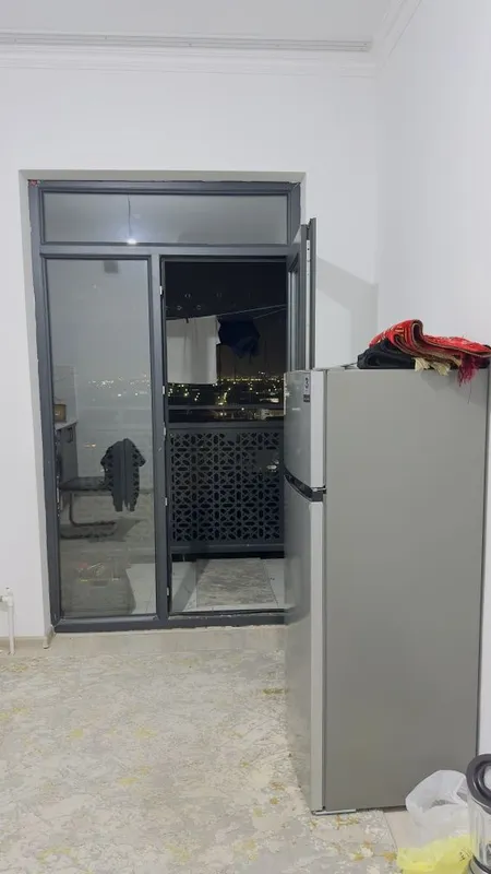 Sheriklikka kvartira 5 ta bolla kerak jami 7 kishi turiladi 4