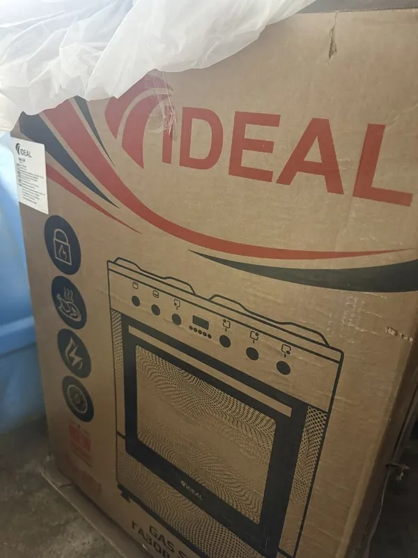 Ideal gaz plitasi qora rangda