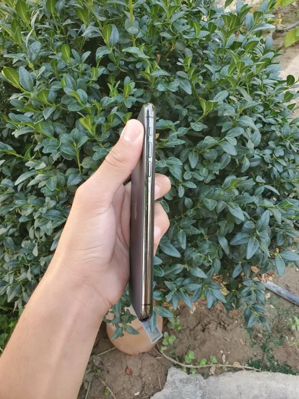 Iphone 11 pro max 64gb 4 Iphone 11 pro max 64gb 4
