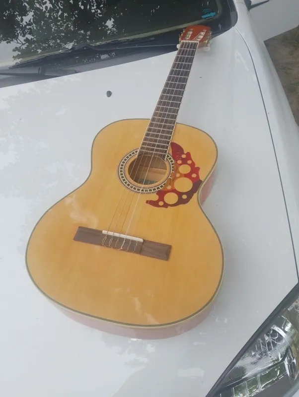 Gitara sotiladi toʻliq maʼlumot telefon da — фото 4
