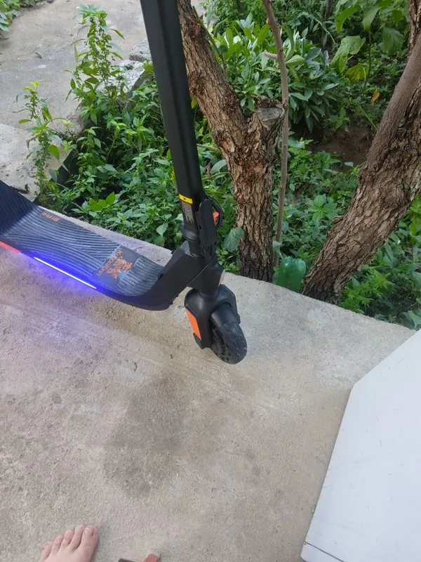 Электросамокат оригинал,350w,9.8am 7 Электросамокат оригинал,350w,9.8am 7