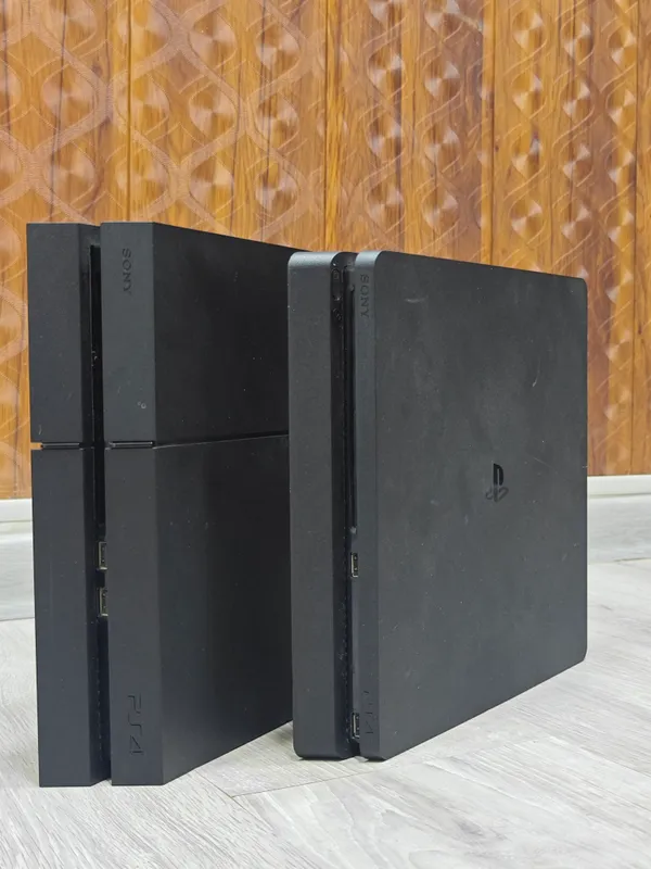 Play Station 4 1 Play Station 4 1