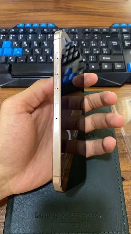 Iphone 16 Pro Max desert 3 Iphone 16 Pro Max desert 3