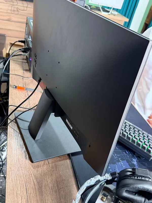 optom narxda monitorlar