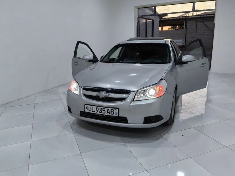 Chevrolet epica 2009 mekanika korobka, lyuk — фото 2