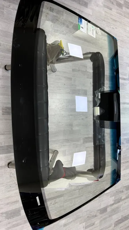 Лобовое стекло для Hyundai Sonata 1 Лобовое стекло для Hyundai Sonata 1