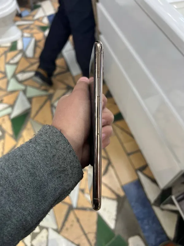 iPhone 11 Pro Max 3