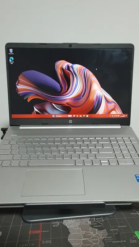 HP 12th Gen Intel Core I5-1235