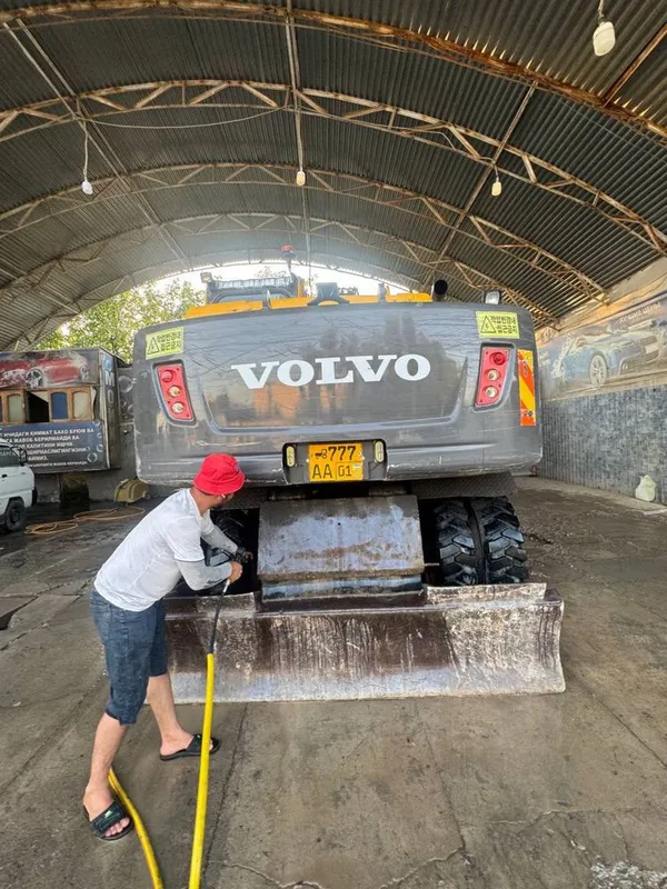 Ekskavator volvo 4 Ekskavator volvo 4
