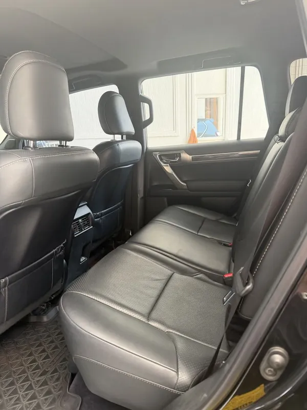 Lexus GX460 Qora salon ideal holati 3
