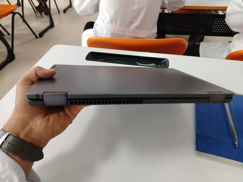 Lenovo sensorlik noutbuk 2 Lenovo sensorlik noutbuk 2