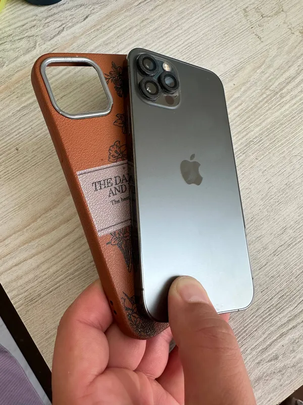 Iphone 12 Pro 128GB LLA sotiladi!