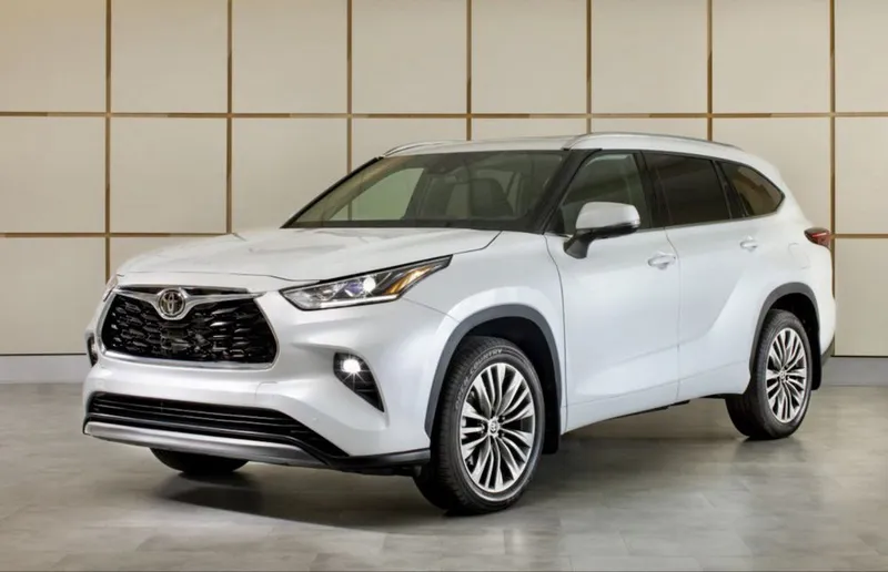 Prodaetsia Toyota Hilander !!!