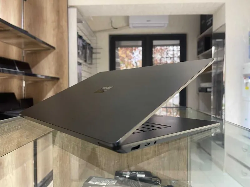 MICROSOFT SURFACE LAPTOP 4 i7-1185G7 ram 16 ssd 256 2 MICROSOFT SURFACE LAPTOP 4 i7-1185G7 ram 16 ssd 256 2
