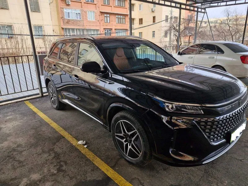 Dongfeng Fengon S 508 3 Dongfeng Fengon S 508 3