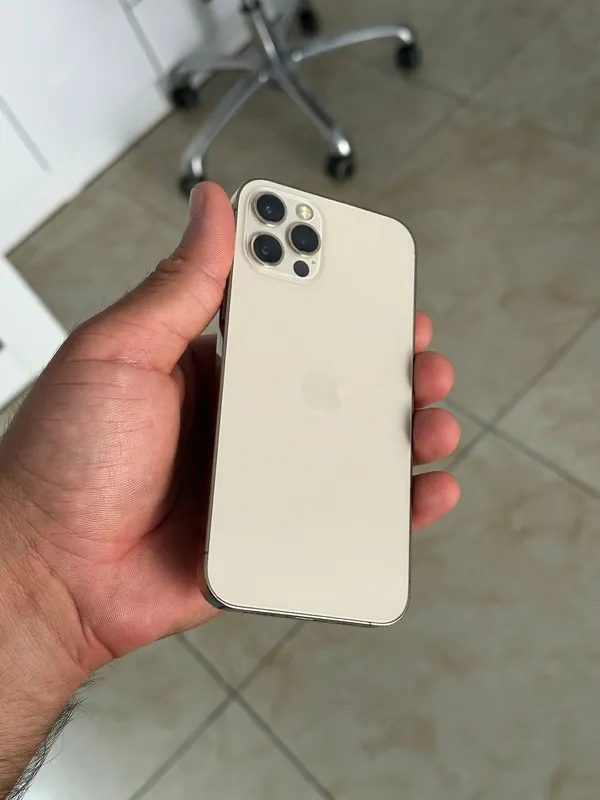 Iphone 12 pro holati yaxshi 1 Iphone 12 pro holati yaxshi 1