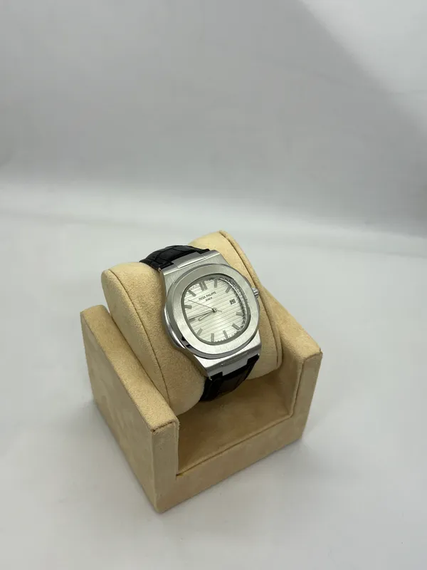 Patek Philippe 4