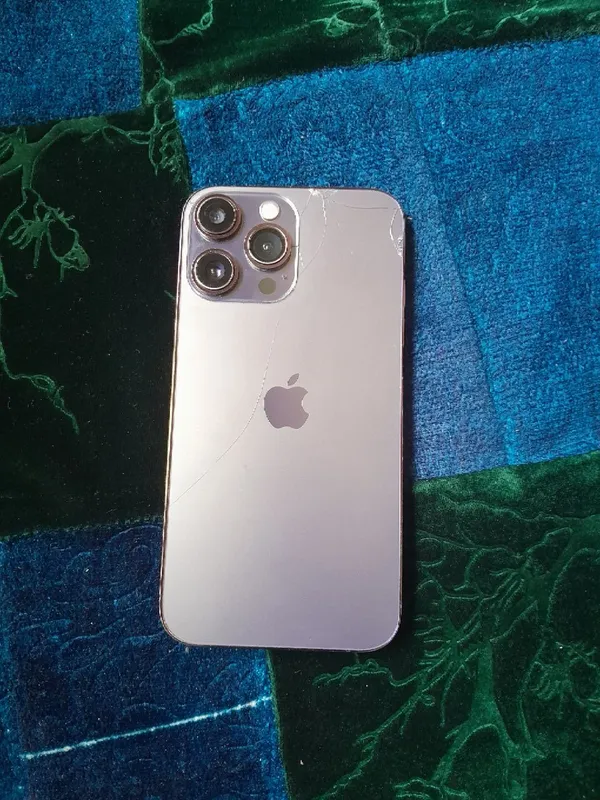 iPhone XR 14 Pro korpusda Holati yaxshi Abmen bor — фото 3