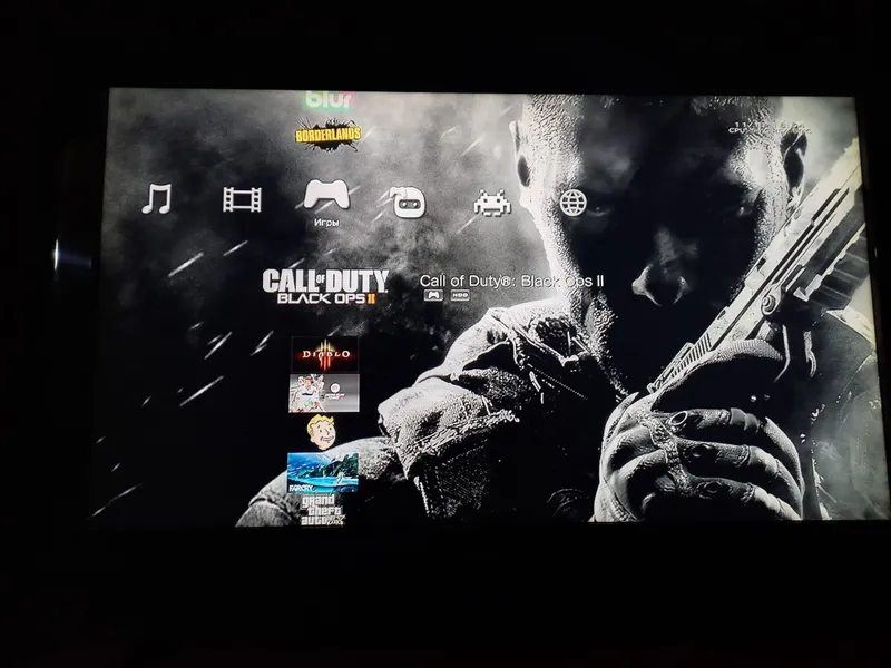 PS3 slim ideal o"ta tiniq 2 djoystik hamma kabellari bor o'yinlar bor — фото 4