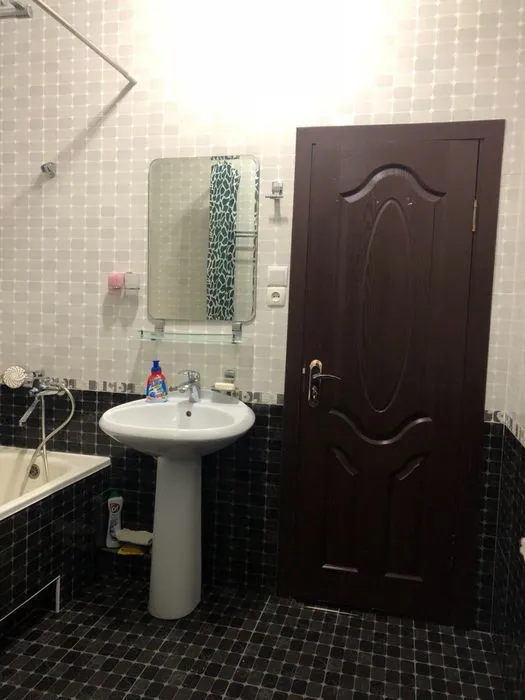 2-комнатная квартира, 80 м², 4/4 этаж (вторичка) — фото 5