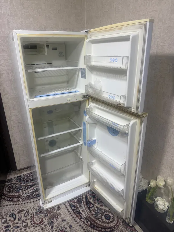 Холодильник LG GR-S392QVC 3