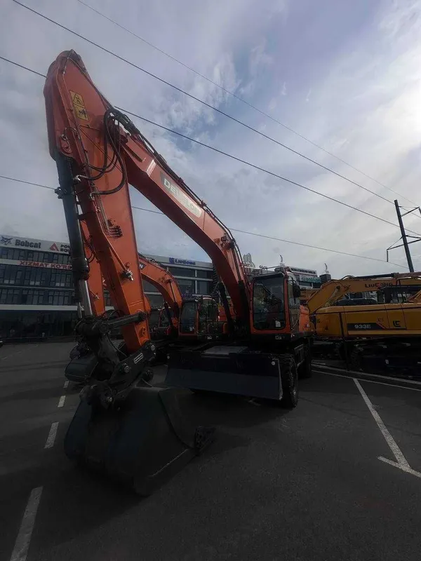 DEVELON (DOOSAN) DX210W Вариантлар бор 3 DEVELON (DOOSAN) DX210W Вариантлар бор 3