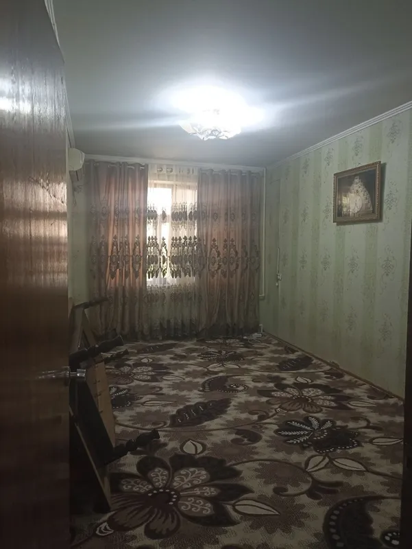 7 mkr Gulbozor yonida 2-xona 3-etaj kvartira sotiladi 1