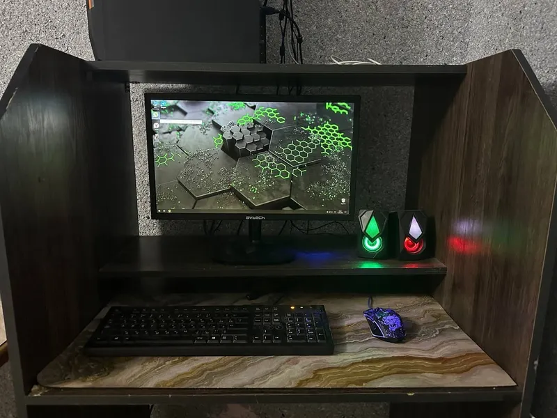 Avtech kampyuteri