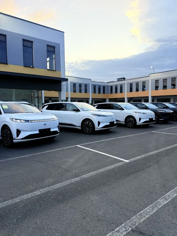 Dongfeng full pozitsiya 2026 kuzov eng arzon narxda — фото 2