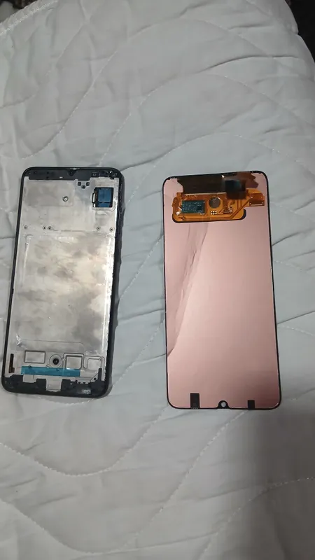 Samsung a50 4