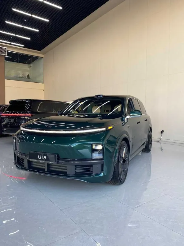 Lixiang L9 Ultra Restyling + 3 YIL AMALDA KAFOLAT, оригинал запчастлар 1 Lixiang L9 Ultra Restyling + 3 YIL AMALDA KAFOLAT, оригинал запчастлар 1
