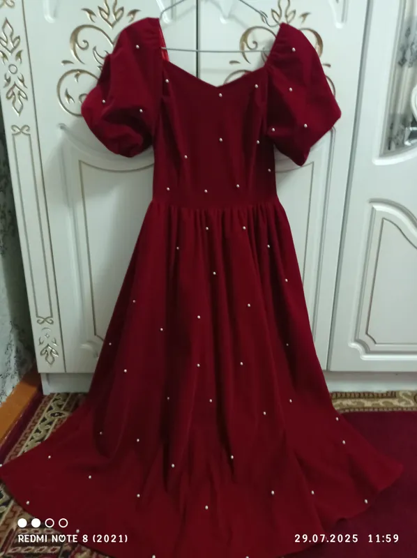 Ayollar kiyimlari