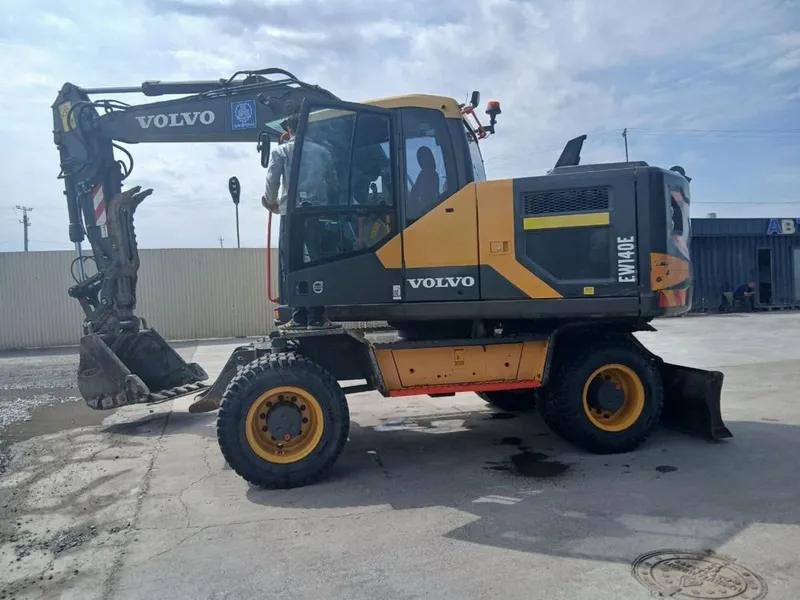 Ekskavator volvo ew 140 2 Ekskavator volvo ew 140 2
