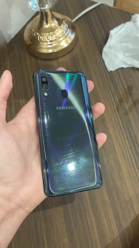 Samsung A40, состояние отличное, цена 850 тыс., договоримся 1 Samsung A40, состояние отличное, цена 850 тыс., договоримся 1