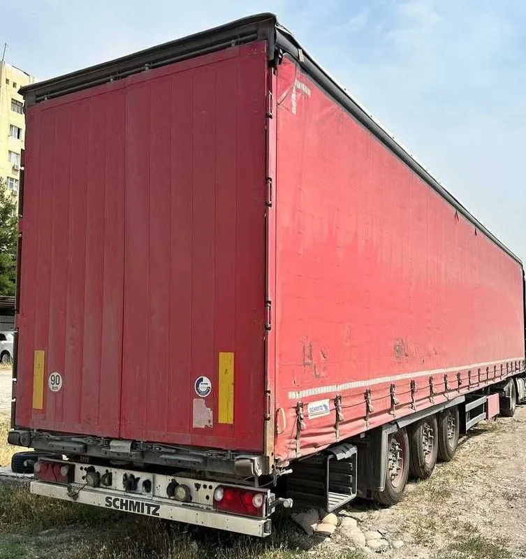 Продается шторный полуприцеп Schmitz Cargobull Mega 2018 года