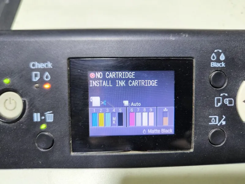 Плоттер Epson Stylus Pro 7890 3