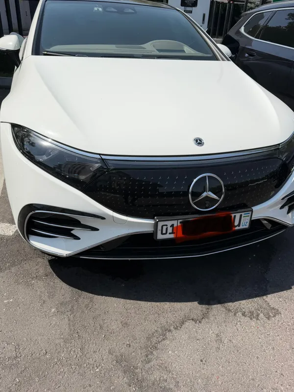 Mercedes EQS 450 4 matic 2