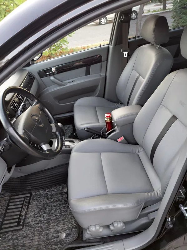 Chevrolet Gentra 2023 AT 10