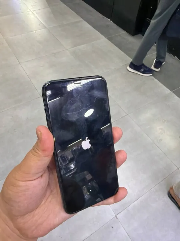 Iphone 11 garantiyasi bor 2 Iphone 11 garantiyasi bor 2