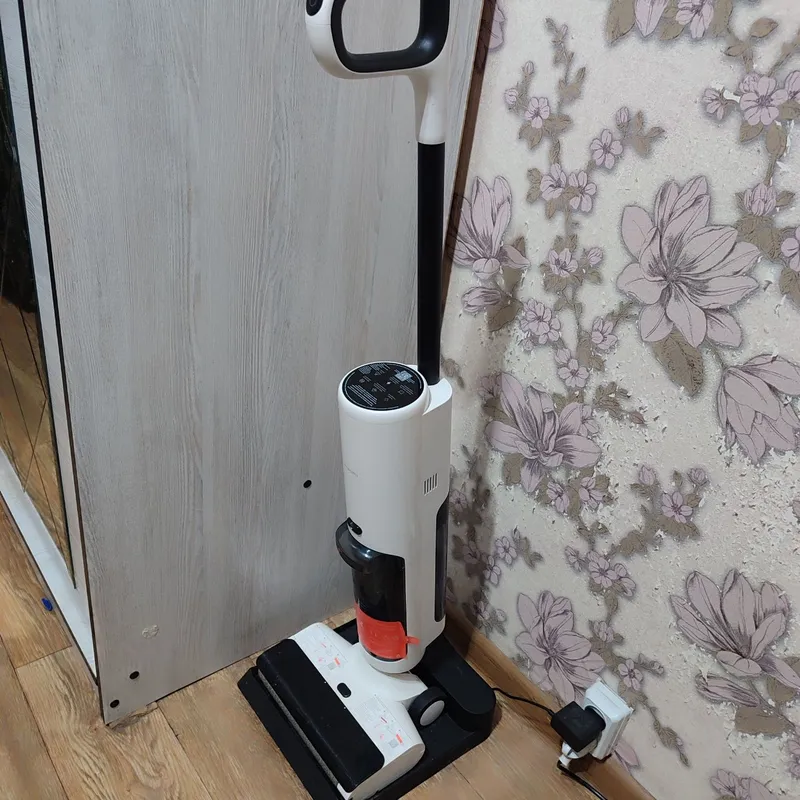 Продается моющий пылесос XIAOMI Truckeam W20 Wet Dry Vacuum 3 Продается моющий пылесос XIAOMI Truckeam W20 Wet Dry Vacuum 3