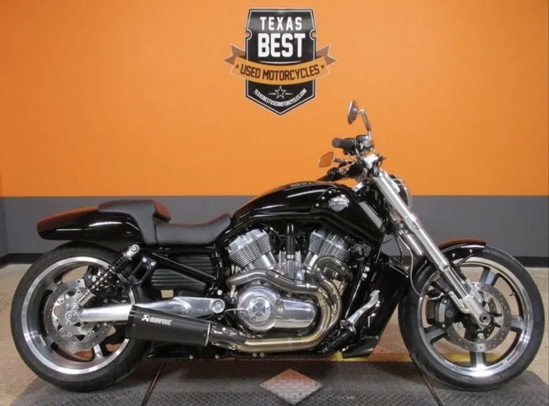 Harley Davidson V-ROD Muscle срочно
