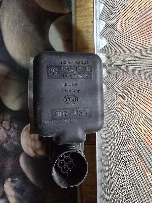 Дроссельная заслонка BMW e39 — фото 2