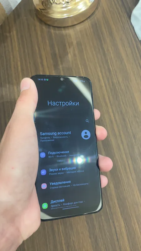 Samsung A40, состояние отличное, цена 850 тыс., договоримся 3 Samsung A40, состояние отличное, цена 850 тыс., договоримся 3