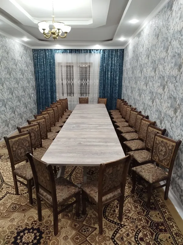 Срочно стол стуллар сотилади