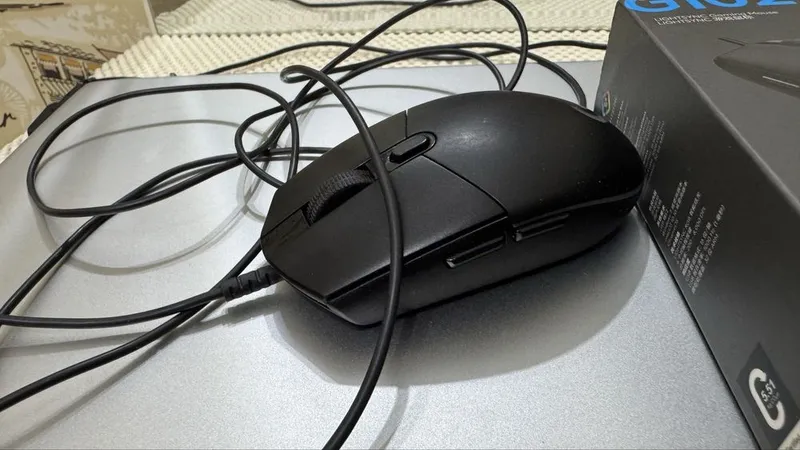 Logitech G102 LIGHTSYNC Gaming Mouse — фото 1 Logitech G102 LIGHTSYNC Gaming Mouse — фото 1