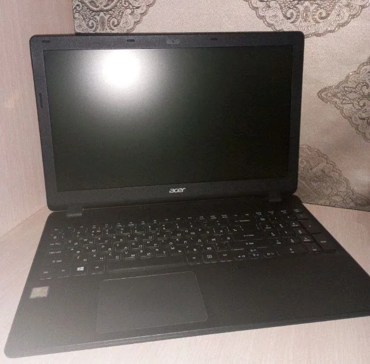 ACER noutbook ishlatilgan 2 ACER noutbook ishlatilgan 2