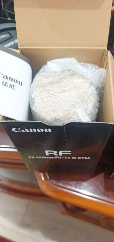 Canon lens RF 24-105 F4-7.1 IS STM 4