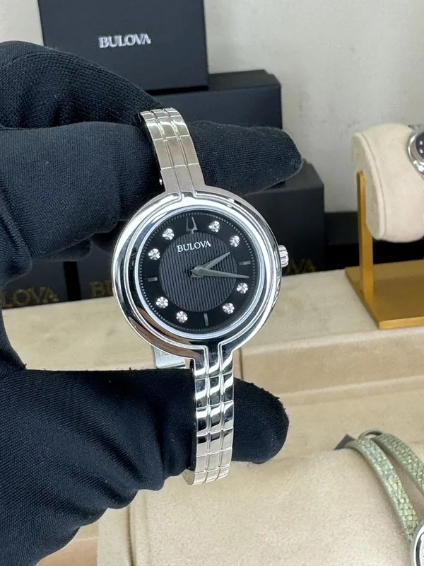 Бриллиантовые часы Bulova 1 Бриллиантовые часы Bulova 1