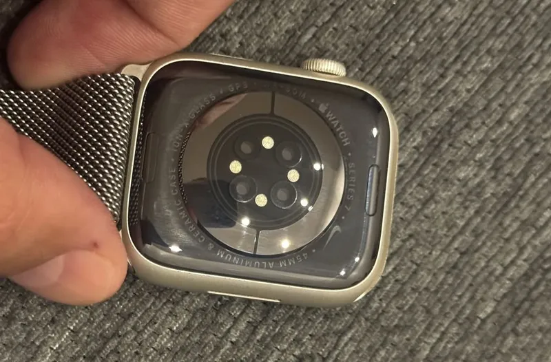Apple Watch series 7 45mm 7 Apple Watch series 7 45mm 7